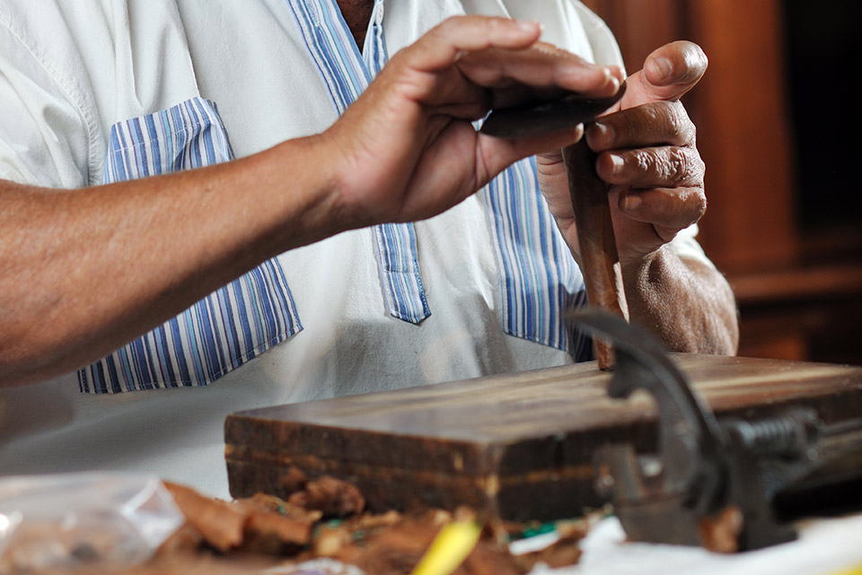 Cigar Maker